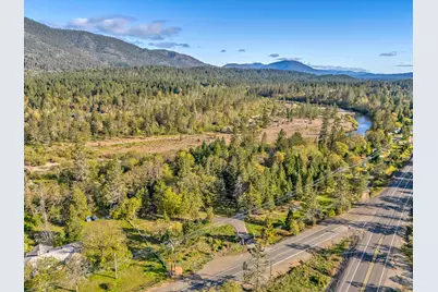 100 Burch Drive, Cave Junction, OR 97523 - Photo 15