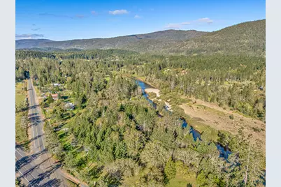 100 Burch Drive, Cave Junction, OR 97523 - Photo 7