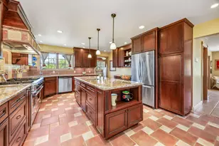 2816 Quail Run Rd, Talent, OR 97540 - Photo 17