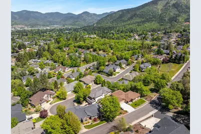 2229 SE Linden Lane, Grants Pass, OR 97527 - Photo 57