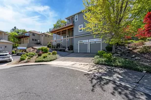 2229 SE Linden Ln, Grants Pass, OR 97527 - Photo 3