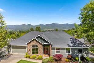 2229 SE Linden Ln, Grants Pass, OR 97527 - Photo 47