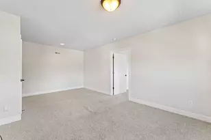 2229 SE Linden Ln, Grants Pass, OR 97527 - Photo 31