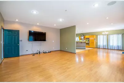 52302 Whispering Pines Road, La Pine, OR 97739 - Photo 11