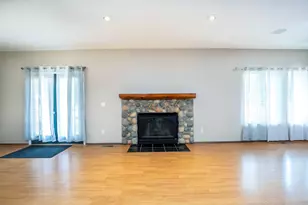 52302 Whispering Pines Rd, La Pine, OR 97739 - Photo 17