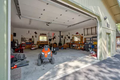 15175 Ponderosa Loop, La Pine, OR 97739 - Photo 17