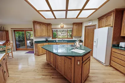 440 Richard Way, Jacksonville, OR 97530 - Photo 23