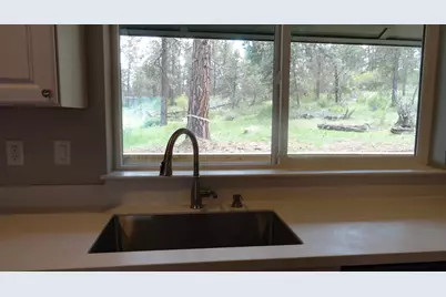 5218 Lyptus Lane, Klamath Falls, OR 97601 - Photo 5