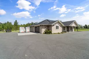 5802 Jerome Prairie Rd, Grants Pass, OR 97527 - Photo 59