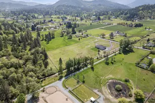 5802 Jerome Prairie Rd, Grants Pass, OR 97527 - Photo 45