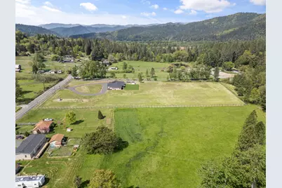 5802 Jerome Prairie Road, Grants Pass, OR 97527 - Photo 41
