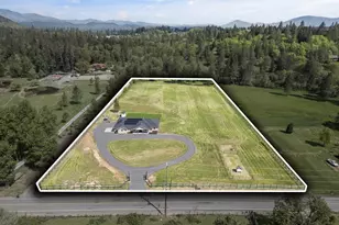 5802 Jerome Prairie Rd, Grants Pass, OR 97527 - Photo 57