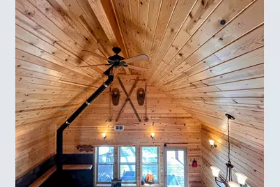 11762 Hemlock Creek Road, Crescent Lake, OR 97733 - Photo 15