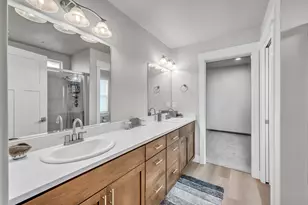 51751 Morning Pne Dr, La Pine, OR 97739 - Photo 17