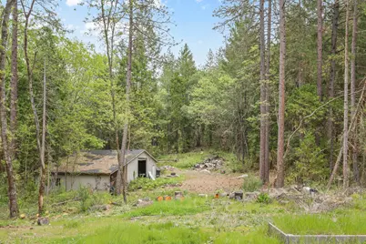 Redwood Highway, Grants Pass, OR 97527 - Photo 3
