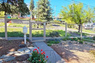 234 N 1st St, Klamath Falls, OR 97601 - Photo 33