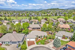 131 Spanish Bay Ct, Eagle Point, OR 97524 - Photo 47