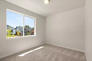 109 Valemont Dr, Eagle Point, OR 97524 - Photo 21