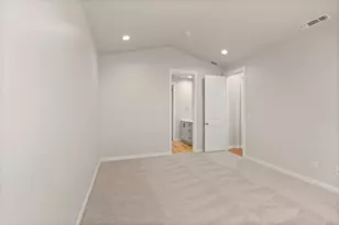 109 Valemont Dr, Eagle Point, OR 97524 - Photo 13