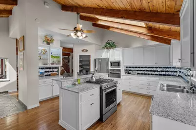 69482 Panoramic Drive, Sisters, OR 97759 - Photo 13