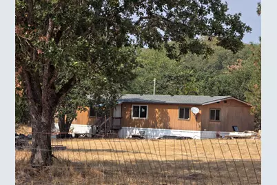 464 San Francisco Street, Grants Pass, OR 97526 - Photo 1