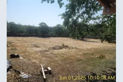 464 San Francisco Street, Grants Pass, OR 97526 - Photo 17