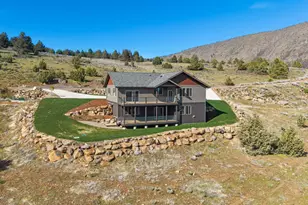 7306 Hanks Marsh Vis, Klamath Falls, OR 97601 - Photo 3