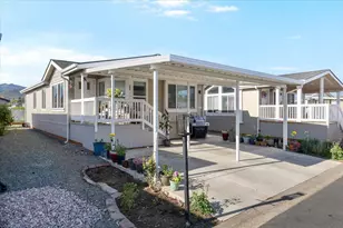 3555 S Pacific Hwy, Medford, OR 97501 - Photo 1