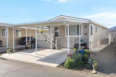 3555 S Pacific Highway #SPC 204, Medford, OR 97501 - Photo 3