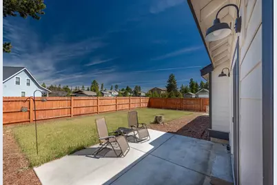 16662 Cabin Lake Lane, La Pine, OR 97739 - Photo 11