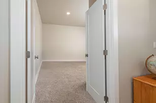 16662 Cabin Lake Ln, La Pine, OR 97739 - Photo 29