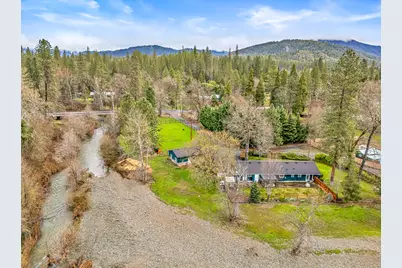 149 Queens Branch Road, Rogue River, OR 97537 - Photo 37