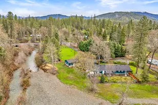 149 Queens Branch Rd, Rogue River, OR 97537 - Photo 37