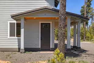 16932 Upland Rd, Bend, OR 97707 - Photo 5