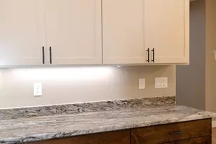 2181 SE Wyndham Way, Grants Pass, OR 97527 - Photo 11