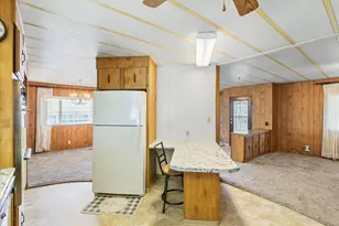 301 Freeman Rd, Central Point, OR 97502 - Photo 15