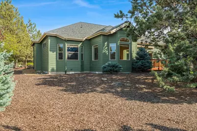 722 Golden Pheasant Drive, Redmond, OR 97756 - Photo 3