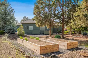 722 Golden Pheasant Dr, Redmond, OR 97756 - Photo 23