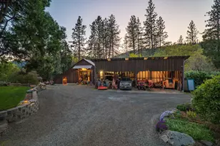 12310 Ramsey Rd, Gold Hill, OR 97525 - Photo 7