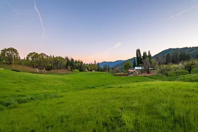 12310 Ramsey Road, Gold Hill, OR 97525 - Photo 13