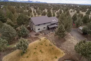 10001 Geneva View Rd, Terrebonne, OR 97760 - Photo 3