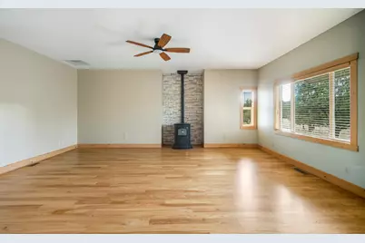 7170 NW River Springs Road, Redmond, OR 97756 - Photo 19