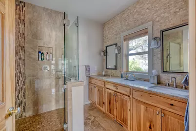 7170 NW River Springs Road, Redmond, OR 97756 - Photo 41