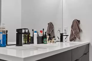 2580 N W Awbrey Point Cir, Bend, OR 97703 - Photo 49