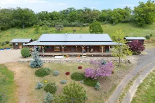 7575 Torrey Pines Terrace, Eagle Point, OR 97524 - Photo 1