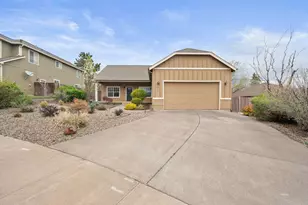 635 Wildland Dr, Klamath Falls, OR 97601 - Photo 35