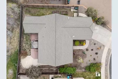 635 Wildland Drive, Klamath Falls, OR 97601 - Photo 5