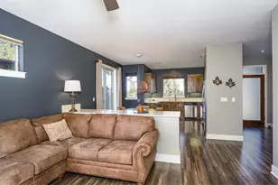 2341 NW Debron Ln, Bend, OR 97703 - Photo 13