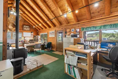 10744 Highway 62, Eagle Point, OR 97524 - Photo 7