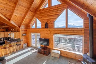 3635 Maidu Dr, Chiloquin, OR 97624 - Photo 5